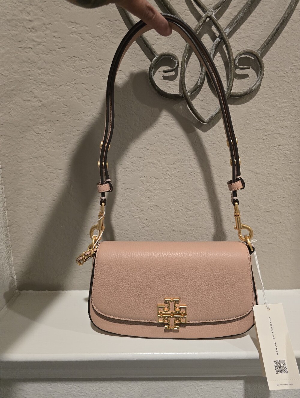 Tory Burch Blush Pink Pebbled Leather Shoulder Bag with Gold Logo